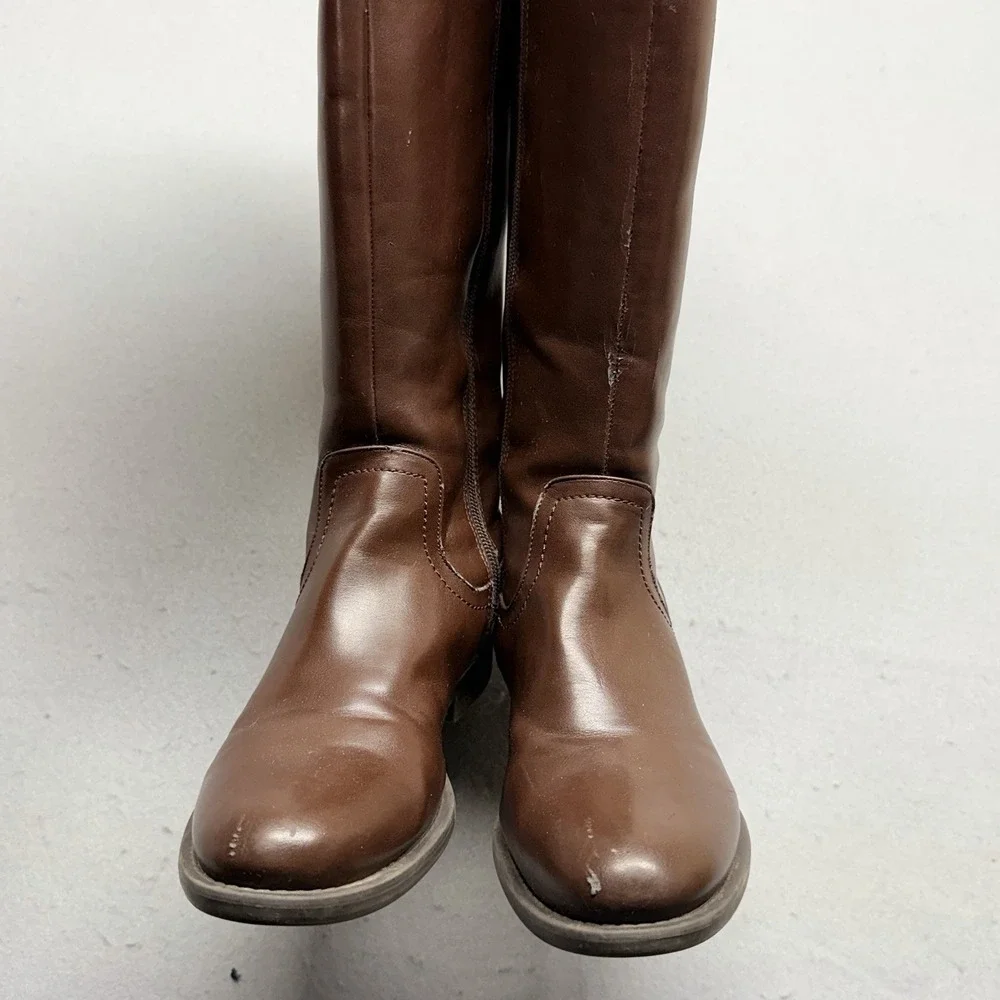 Tommy Hilfiger Women's Brown Leather Knee High Boots Side Zip Riding Size 6M